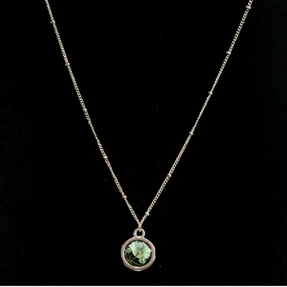 Resin 30" Floral Necklace Baby's Breath Silver Teal